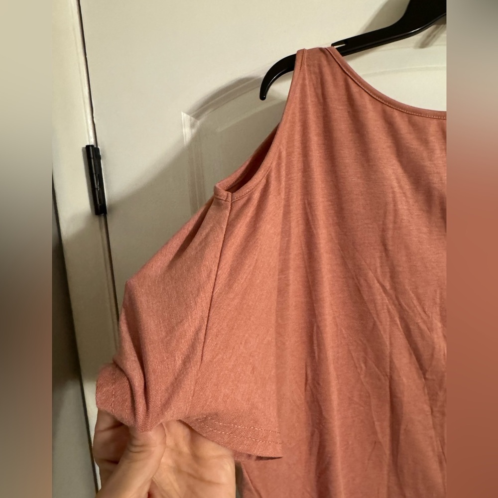 Women's Rust Top - Picture 3 of 3